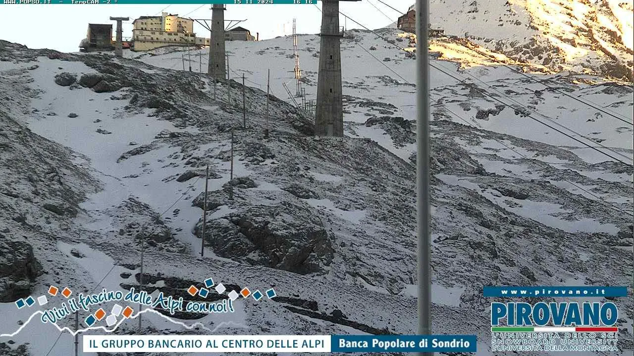 Immagine webcam della funivia Stelvio Trincerone