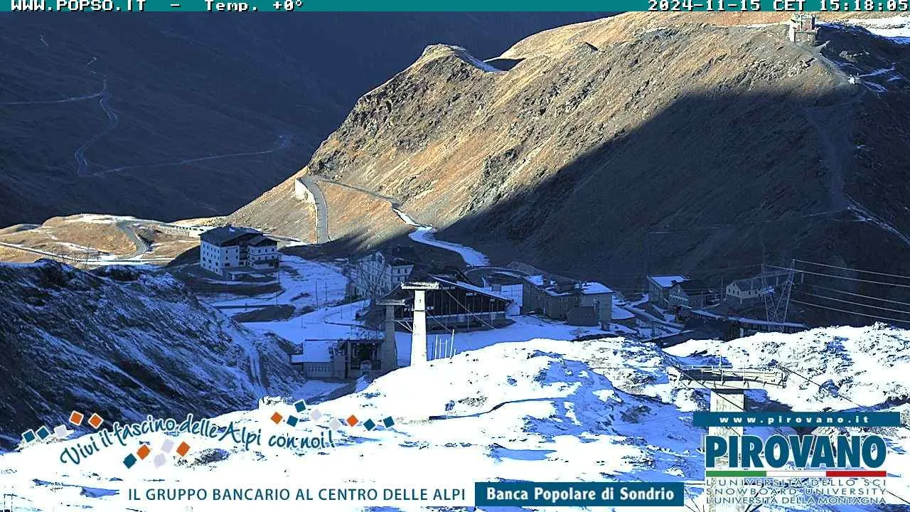 Immagine webcam Funivia Stelvio e Passo